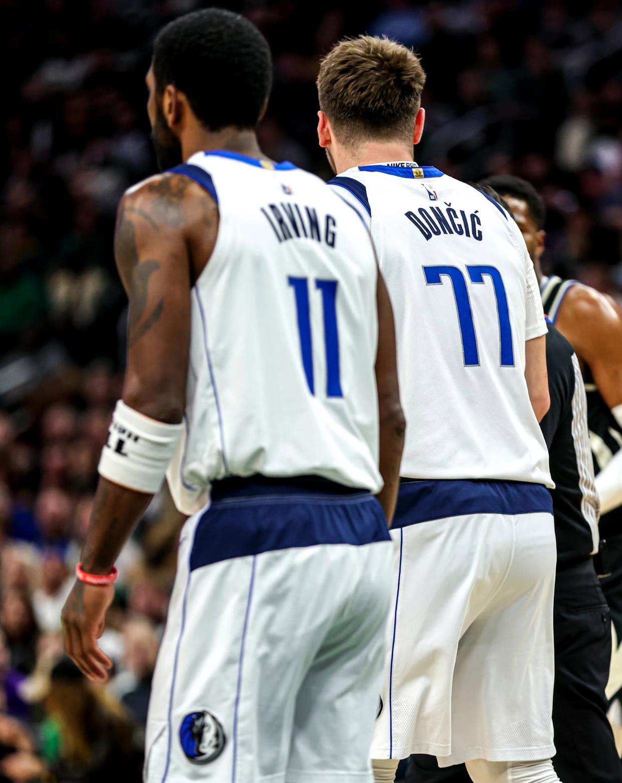 独行侠横扫深圳队,利拉德统治全场的简单介绍 独行侠横扫深圳队,利拉德统治全场的简单介绍