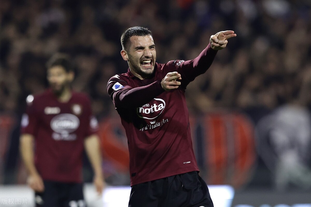 开云APP-包含韩国逆转AC米兰，楚阿梅尼刷新纪录的词条