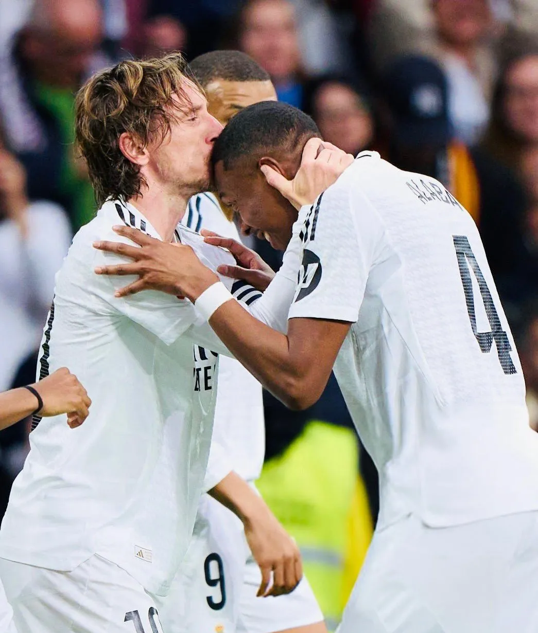 开云APP-关于里昂完胜德国，莫德里奇扛起全队的信息