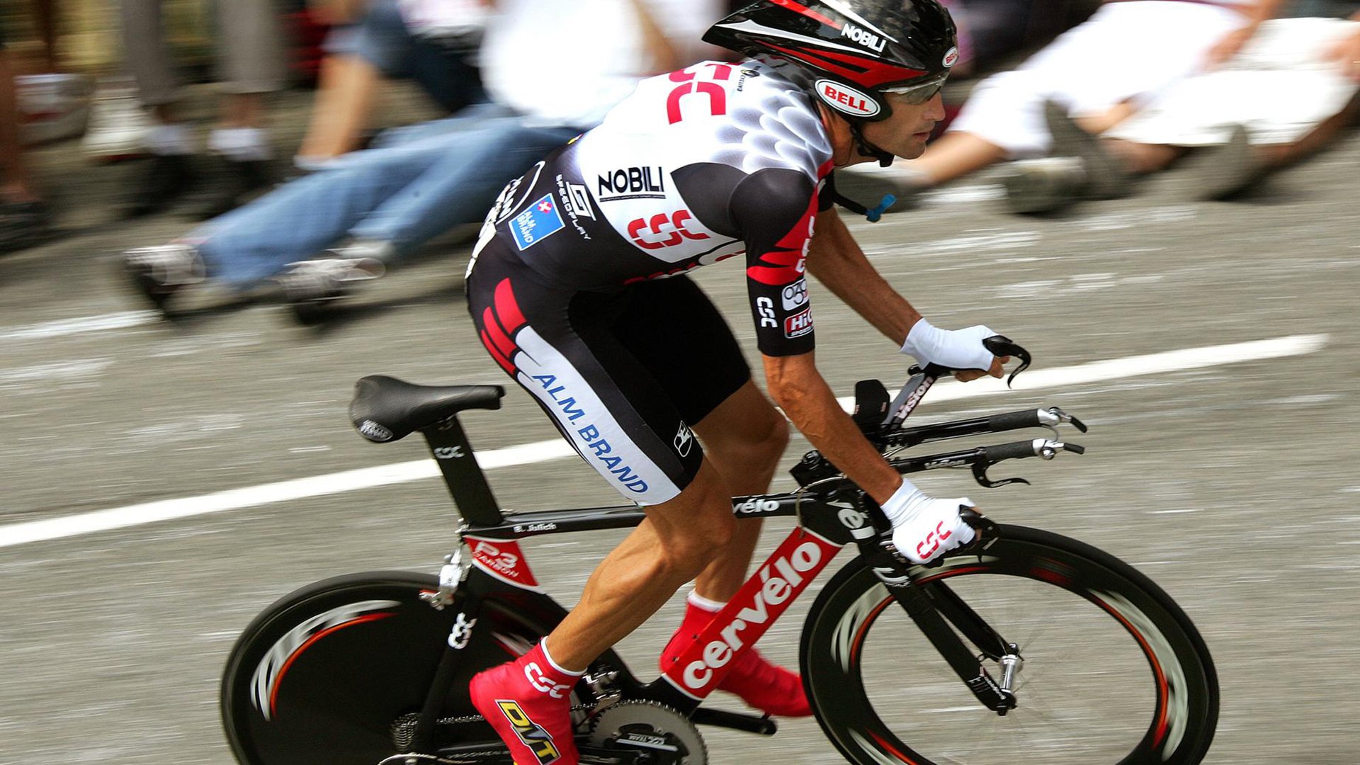 帕尔默爆发破僵局,巴拉圭巅峰对决险胜丹麦