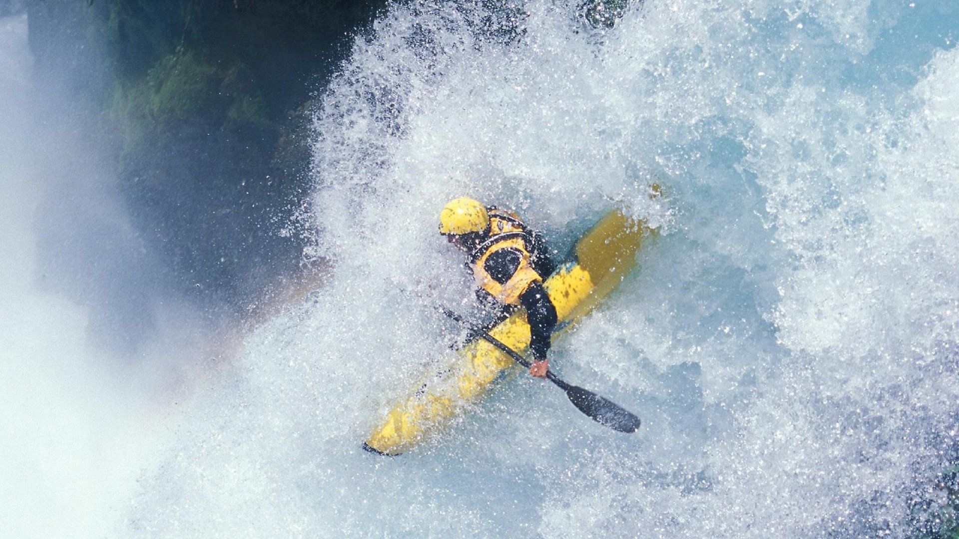 赛道上的双重震撼,哈斯逆袭威廉姆斯,阿隆索点燃赛场激情